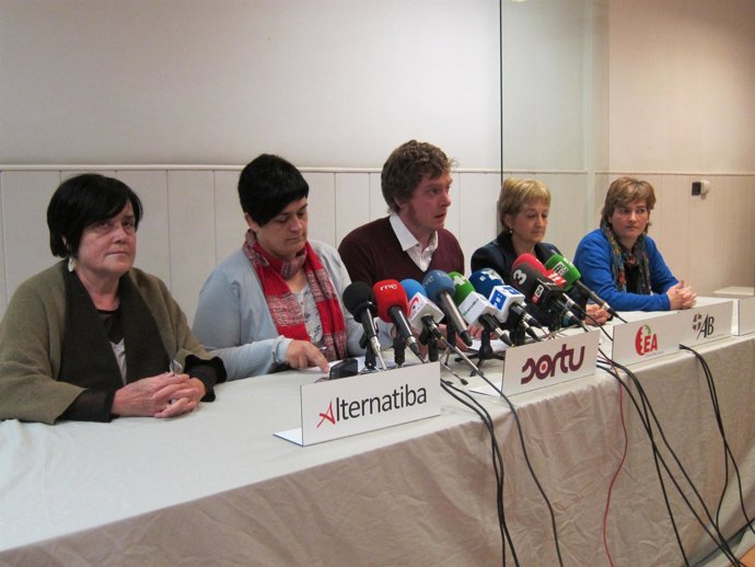 Representantes de EHBildu y AB