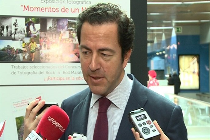 Cavero: "No quieren apretarse el cinturón"