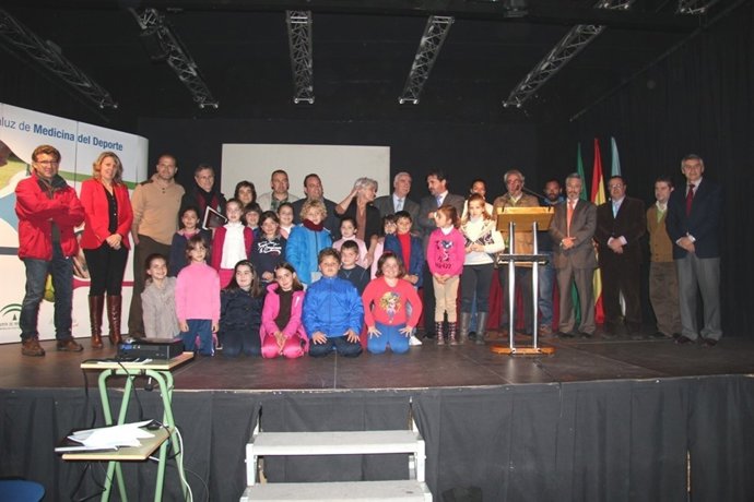 Alonso presenta en La Algaba el primer estudio sobre el Proyecto Obin