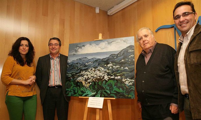 Presentan el certamen de pintura 'Paco Alonso' de Benagalbón