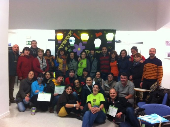 Participantes en el 'Laboratorio de Creatividad' al término del taller