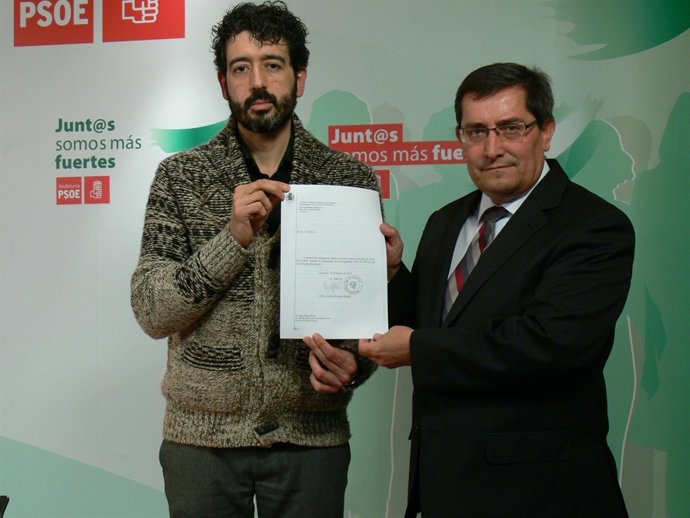 2 NP. Archivo Denuncia PP Santa Fe Y Moción Censura Cúllar 20130319