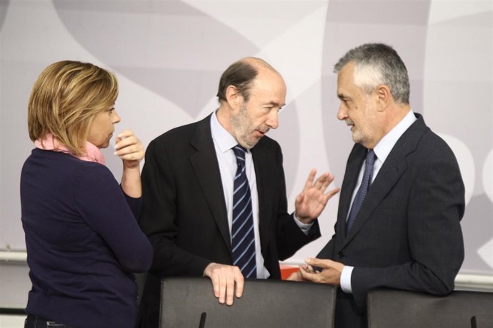 Rubalcaba Y Griñán En La Reunión De La Ejecutiva Del PSOE