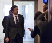 Dijsselbloem pide a Chipre alternativas para que el rescate no supere los 10.000 millones