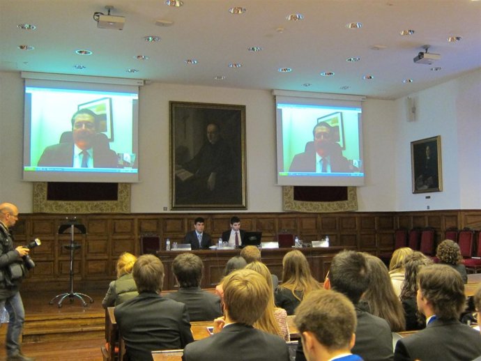 Videoconferedencia de Federico Mayor Zaragoza.