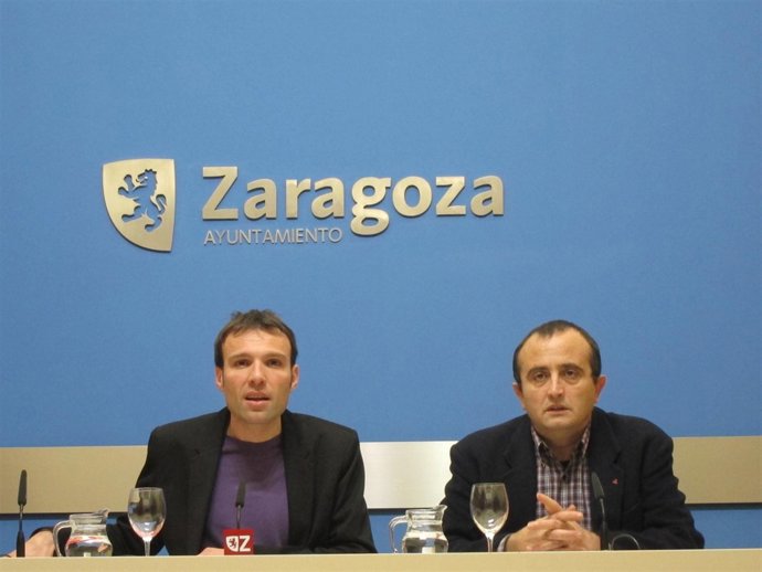 Los concejales de IU, Pablo Muñoz y Raúl Ariza