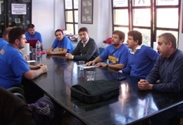 Reunión de Jesús Gutiérrez con mineros encerrados en San Martín