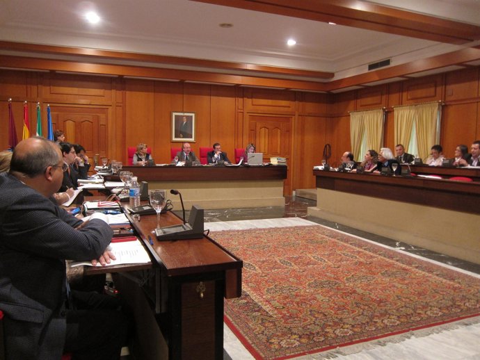 Celebración del Pleno del Ayuntamiento de Córdoba