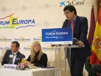 Valderas dice que IU se replantearía el acuerdo con el PSOE si se superasen los límites del compromiso de gobierno