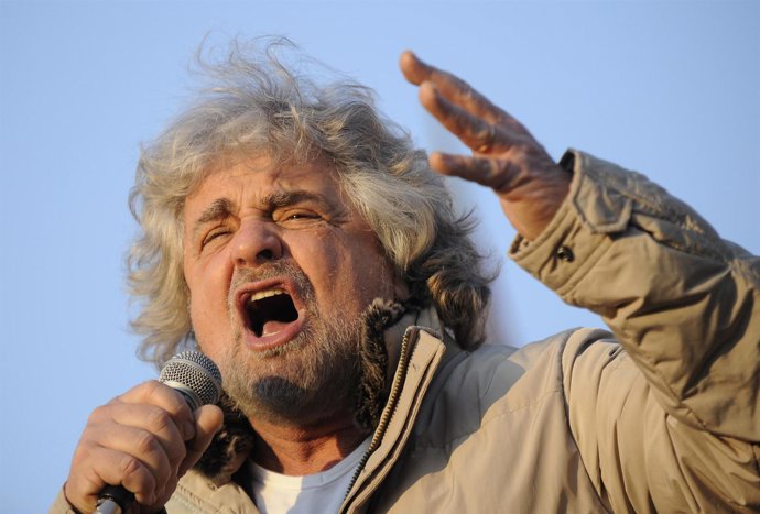Beppe Grillo, Italia