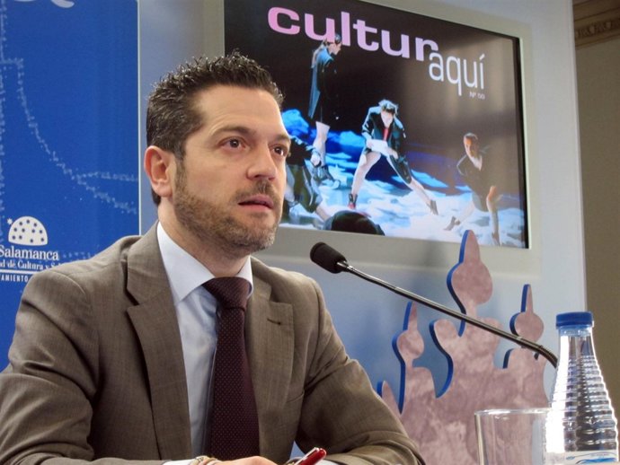 El concejal de Cultura, Julio López, presenta los nuevos eventos culturales