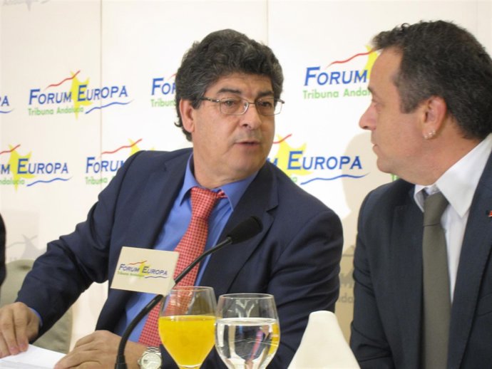 Diego Valderas y José Antonio Castro IU