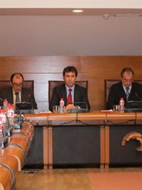 La Comisión cita por "error" a un primo del exdirector de Cantur sin relación con esta empresa pública