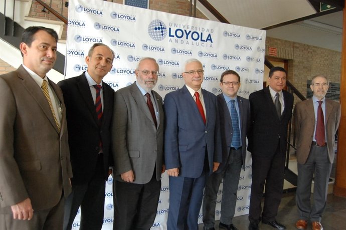 Acto de la Fundación ETEA con el SICA en Universidad Loyola