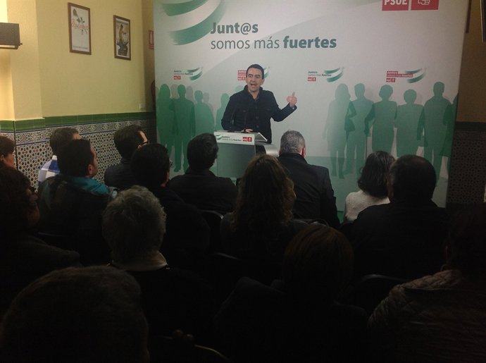 Mario Jiménez en un acto público