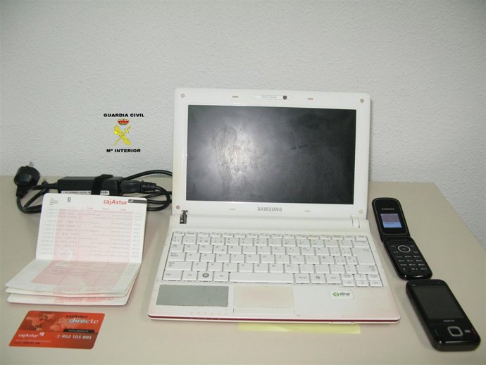 Detenidos estafadores por Internet