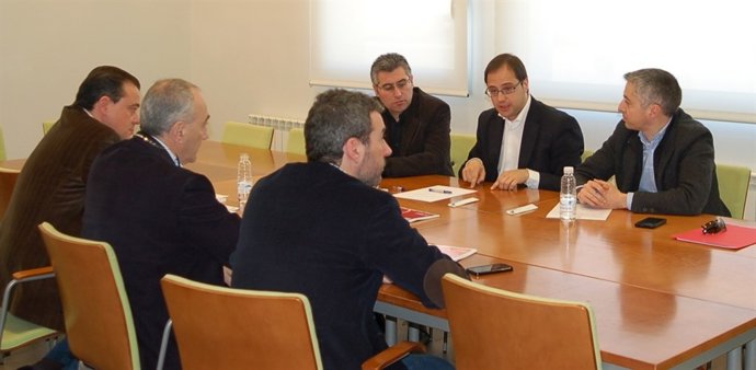 Luena se reúne con el Club de Marketing