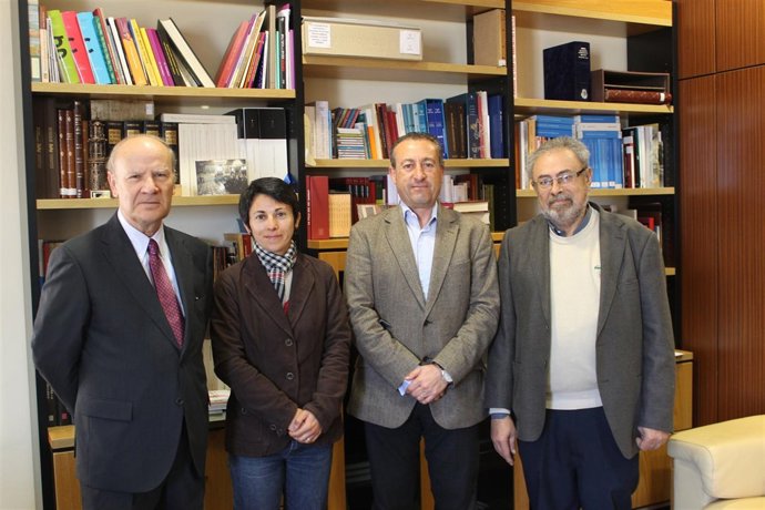 Responsables de la AVL y de Bioparc tras la reunión