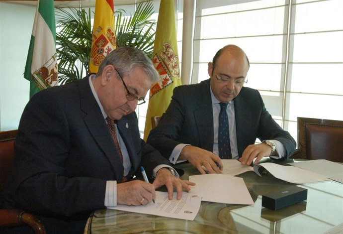 NP Y Fotos Convenio Federación De Cofradías