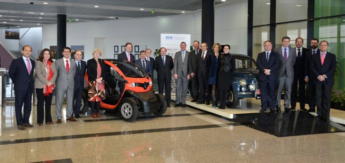 Herrera y miembros del Foro