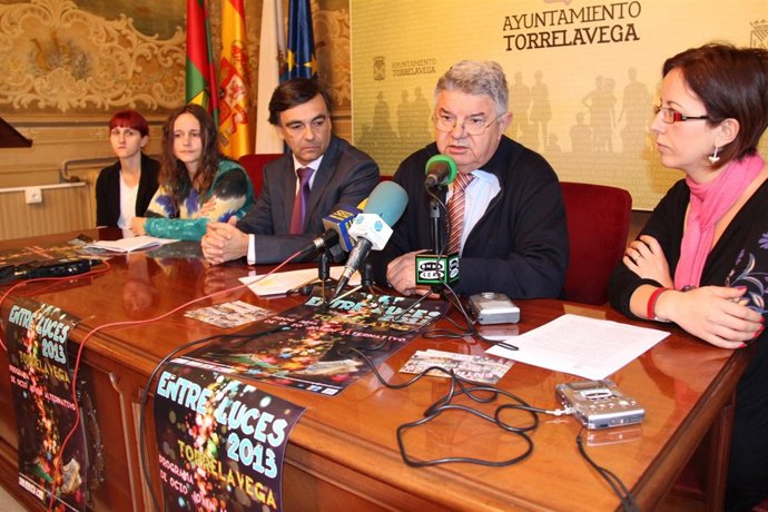 Presentación de 'Entre Luces'