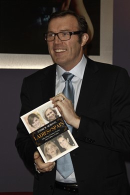 Andrew Morton con Ladies of Spain