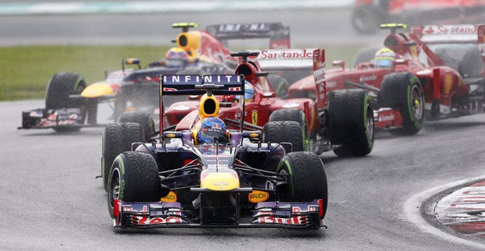 Sebastian Vettel (Red Bull) y Fernando Alonso (Ferrari) en el GP de Malasia