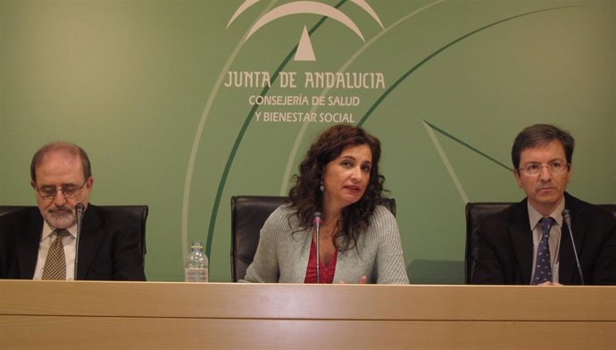 Jerónimo Pachón, María Jesús Montero y José Miguel Cisneros