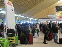 Pastor destaca la "tranquilidad" de los aeropuertos españoles durante la Semana Santa