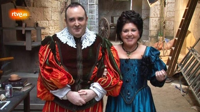 Carlos Areces y Loles León en Aguila Roja