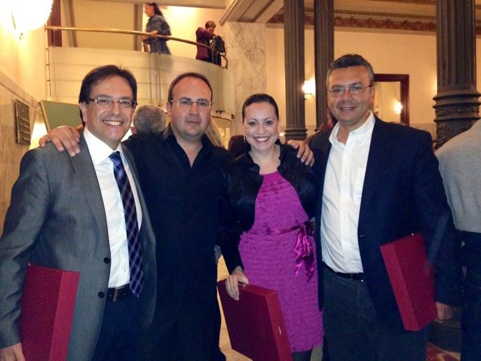 Cristóbal de la Rosa junto a otros galardonados