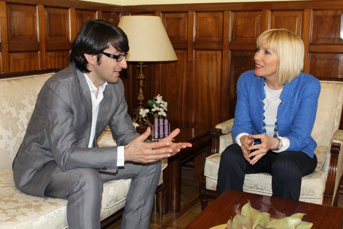 La subdelegada Inma Manso y el director de Afrucat, Manel Simon 