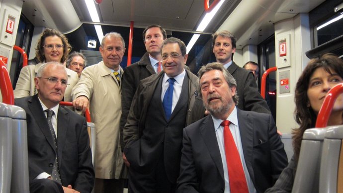 Acto de la puesta en marcha completa de la línea 1 del tranvía de Zaragoza