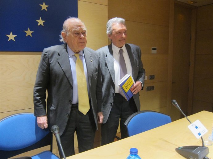 Jordi Pujol y el periodista Martí Anglada