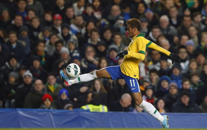 Neymar, con Brasil