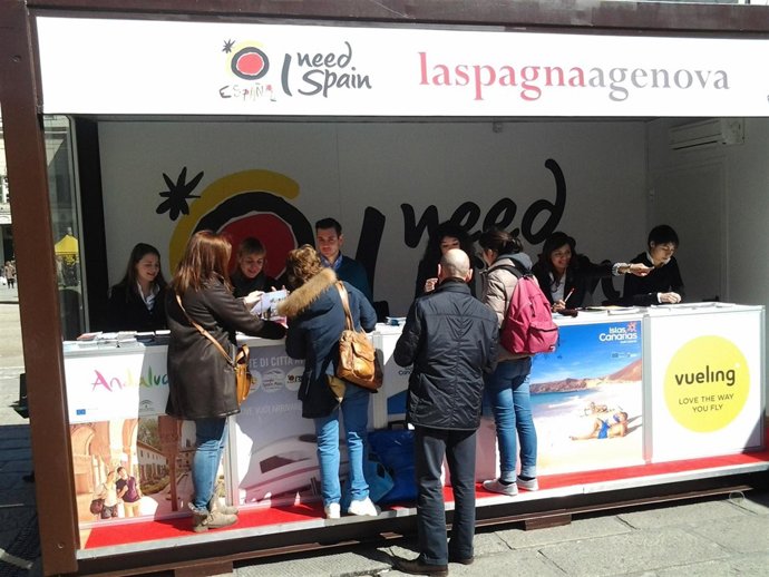 Stand de Ciudades AVE en Génova