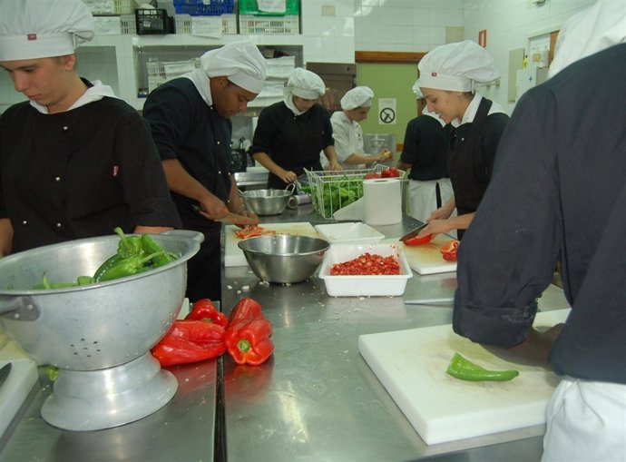 Imagen de la escuela taller de cocina de Parla