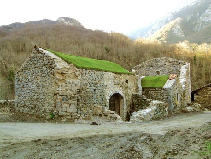 Iglesia de Ribota de Sajambre