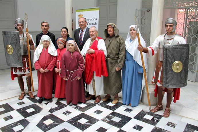 Cuevas del Campo se prepara para escenificar su Semana Santa viviente