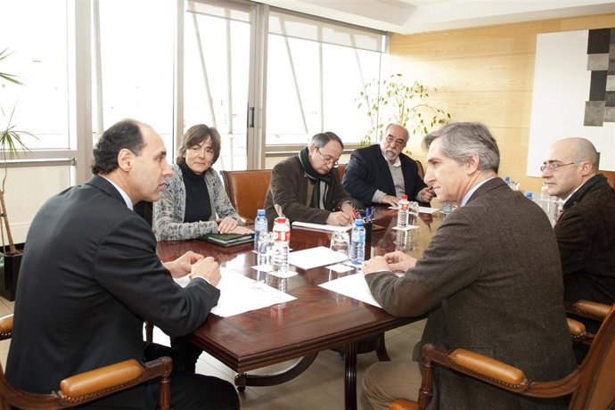 Diego con los directores de Secundaria