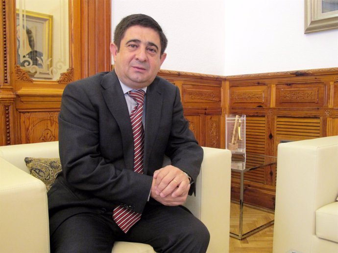 El presidente de la Diputación de Jaén, Francisco Reyes (PSOE).