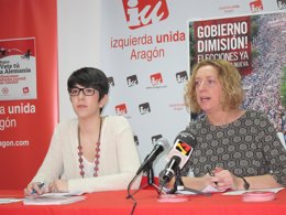 Violeta Barba y Patricia Luquin (IU)