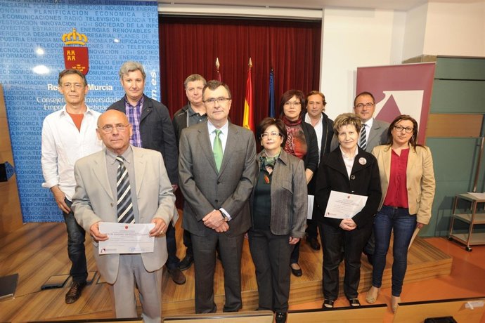 Entrega cartas de Maestro Artesano y Maestro Artesano Honorífico