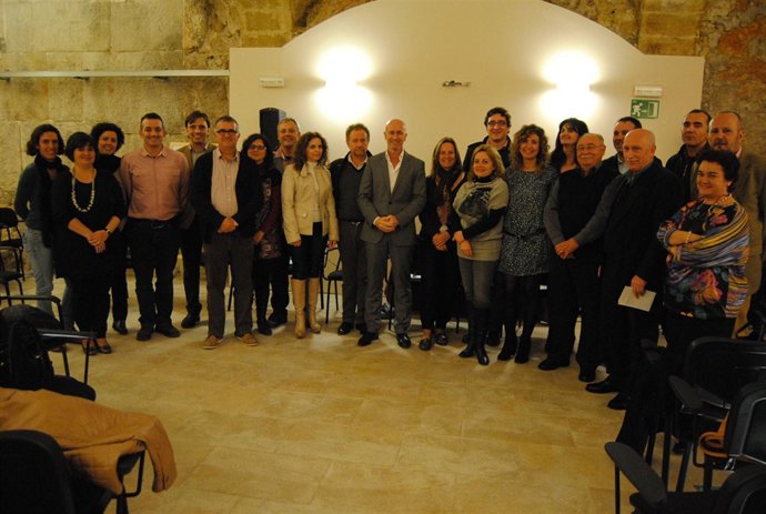 Xarxa de Municipis i entitats de les Illes Balears pel Ramon Llull