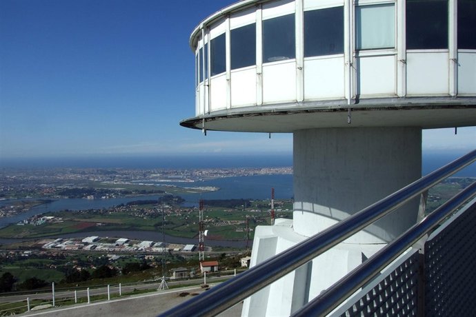 Cámara Oscura Peña Cabarga