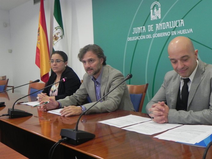 José Fiscal, junto a Pastora López. 