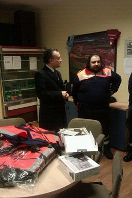 Entrega de material a Protección Civil en San Andrés del Rabanedo