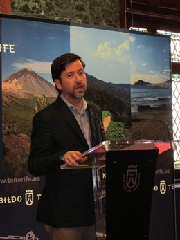 Carlos Alonso, en rueda de prensa