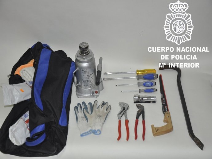 Material incautado a las personas detenidas