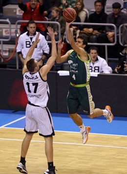 Krunoslav Simon Unicaja  Uxue Bilbao Basket